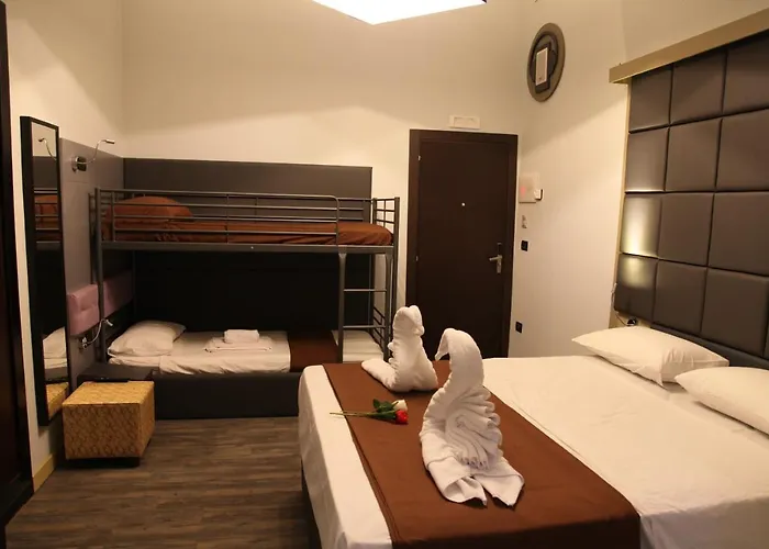 Dayuse Luggage Station Gasthuis Napels