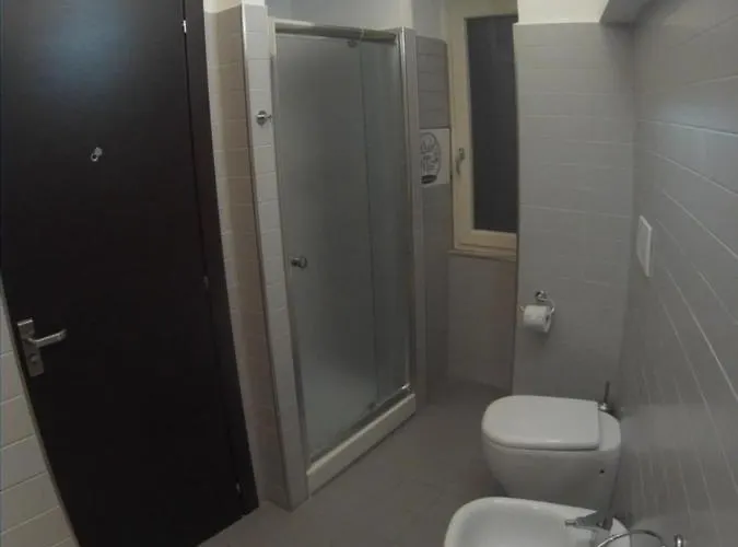 Gasthuis Dayuse Luggage Station *